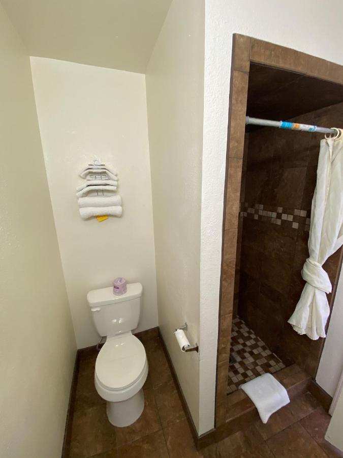 Motel Economy