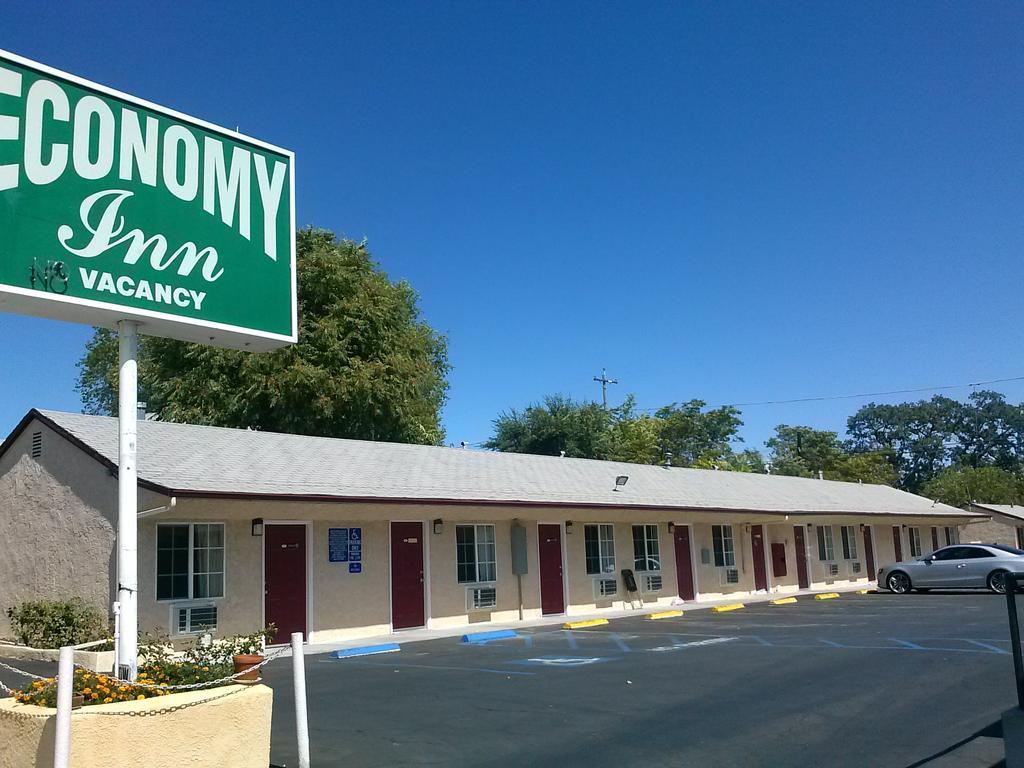 Motel Economy